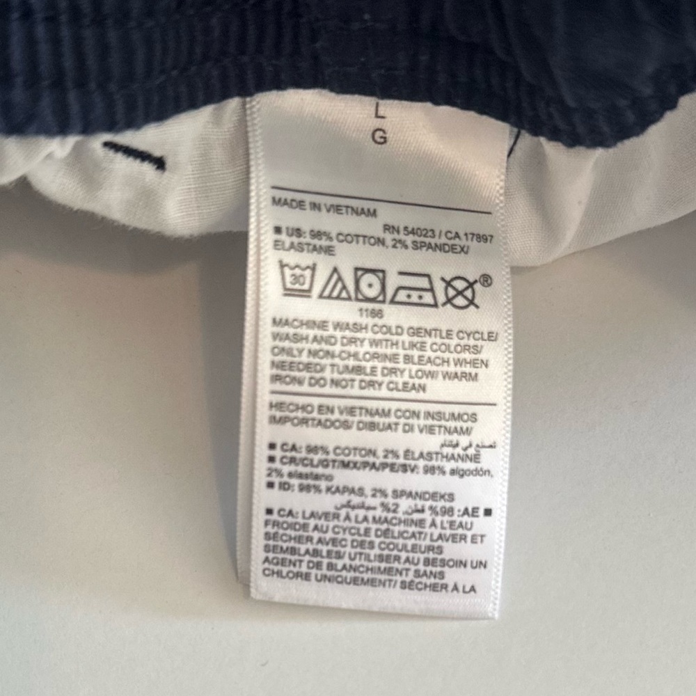 Old Navy Navy Blue Jogger Built-In Flex Shorts - Picture 5 of 7